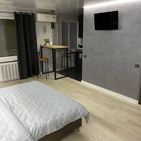 Apartcenter Вип Апартаменты В Центре Города На Гагарина Kryvy Rih Extérieur photo